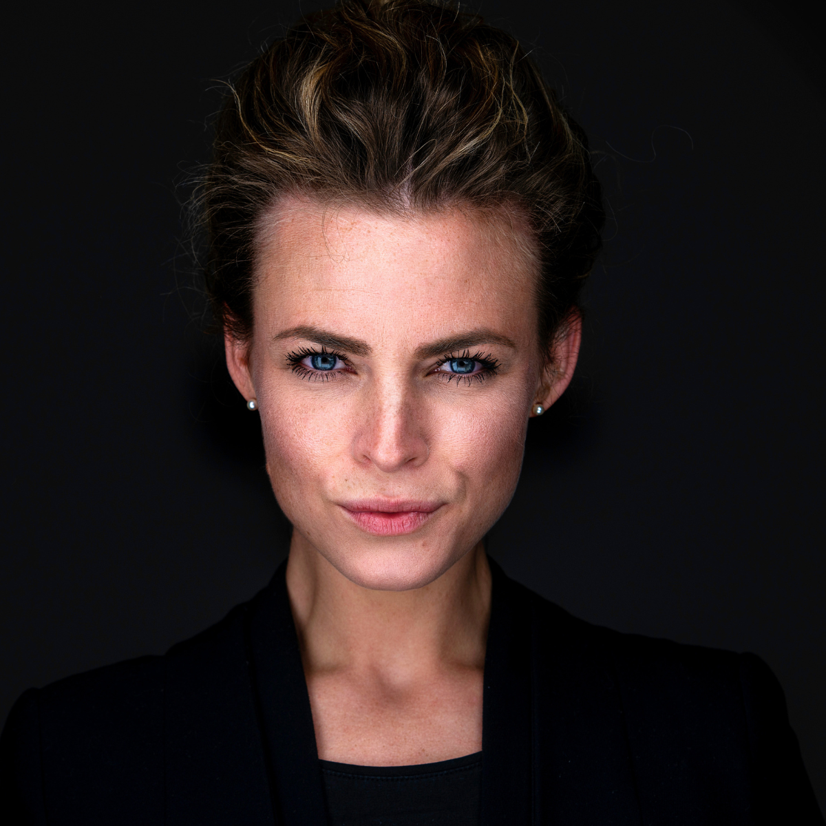 Julia Wolf